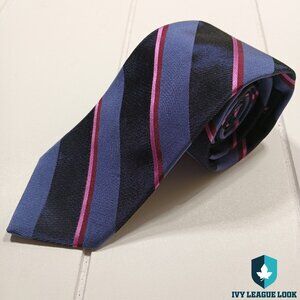 Brooks Brothers NWT Made in USA Silk Tie Navy Burgundy Stripe Classic Preppy